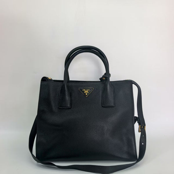 Pre-owned Prada Classic Black Grainy Calfskin Handbag