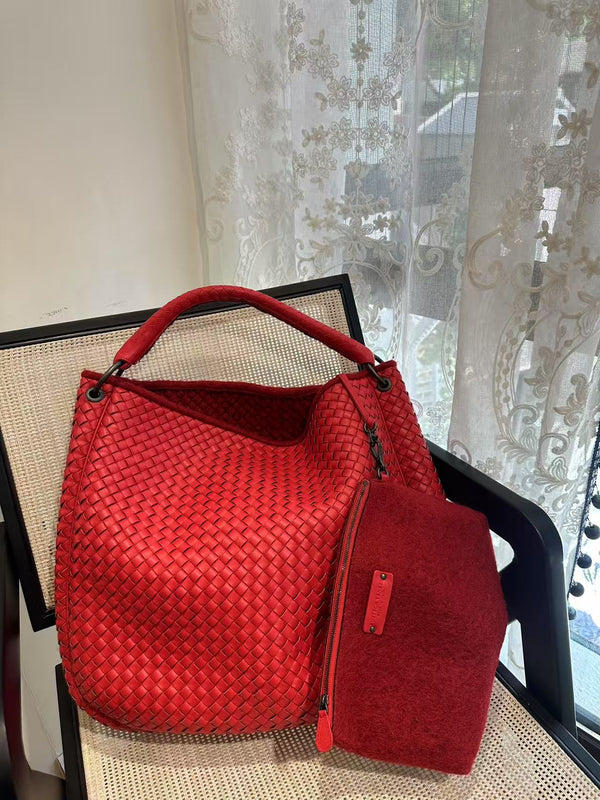Pre-owned  Bottega Veneta Red Clafskin Intrecciato Tote