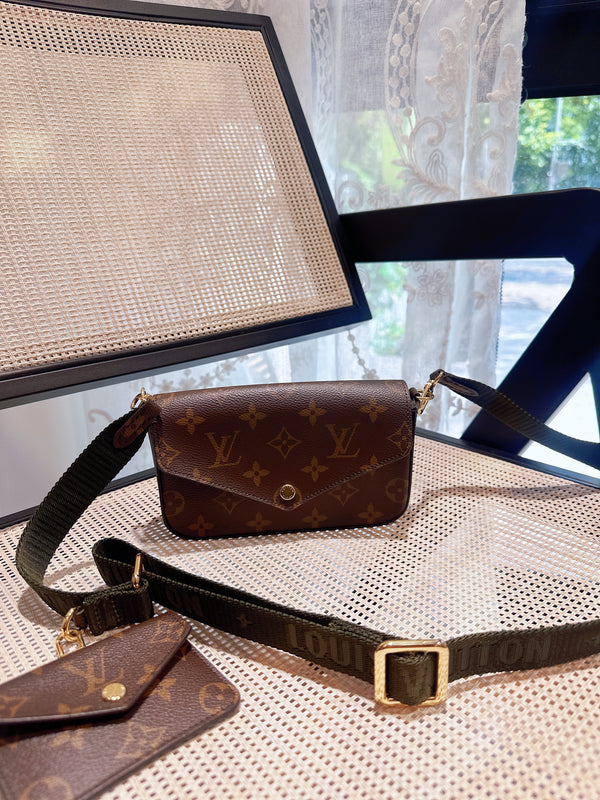 Pre-owned Louis Vuitton Muti- Pochette Crossbody