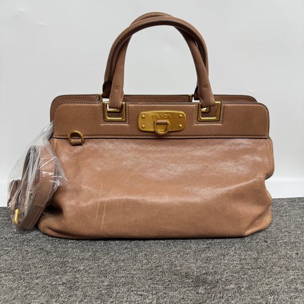 Pre-owned Prada Tan Calfskin Handbag/Crossbody