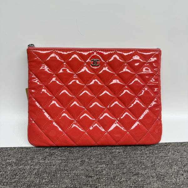 Pre-owned Chanel Red Patent Clucth/Pouch