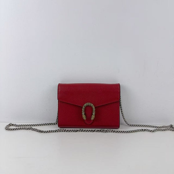 Pre-owned Gucci Red Calfskin Grainy Textured Calfskin Dionysus WOC