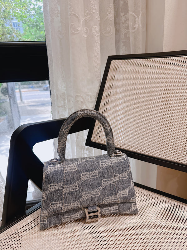 Pre-owned Balenciaga Hourglass Top Handle Bag Crocodile Embossed Leather Small