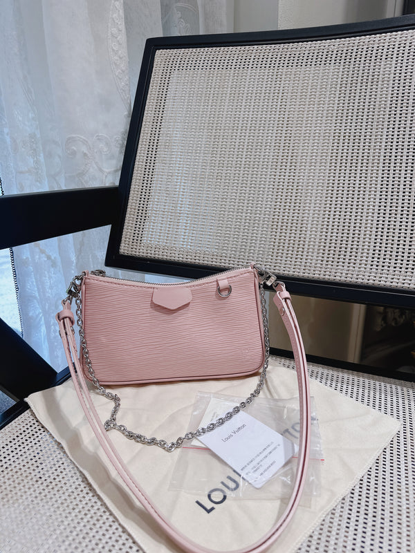 Pre-owned Louis Vuitton Easy Pouch On Strap