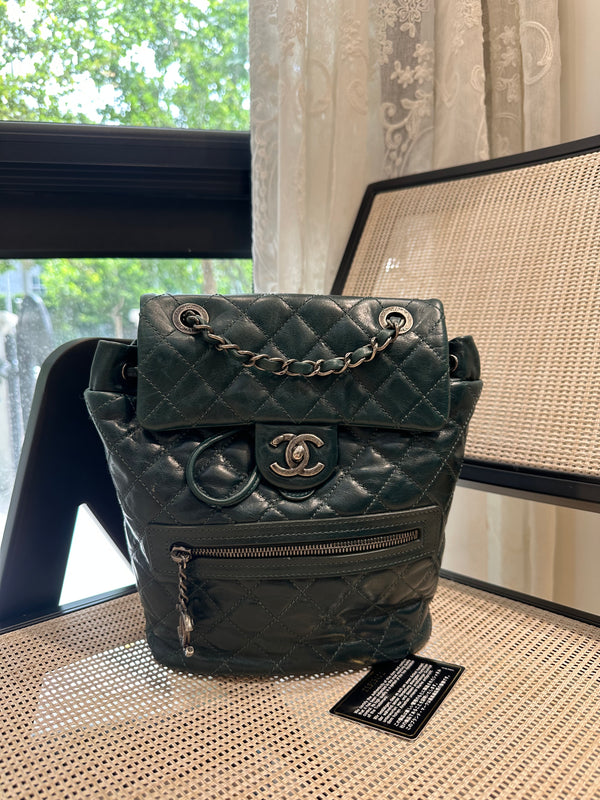 Pre-owned Chanel Mountain Backpack Shearling with Quilted Calfskin Small