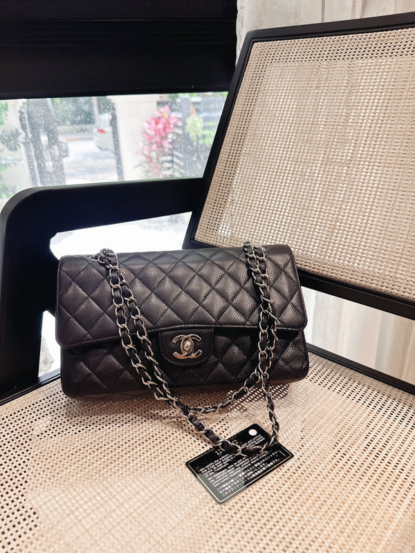 Pre-owned Chanel Classic Flap Medium Crossbody