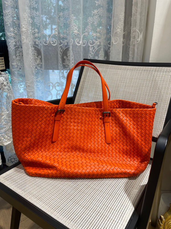 Pre-owned Bottega Veneta Cabat Tote Intrecciato Nappa Medium