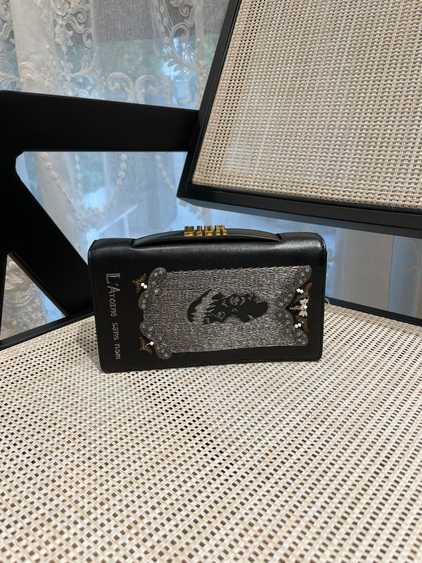 Pre-owned Christian Dior Limited Show Piece Clutch