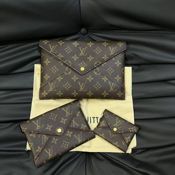 Pre-owned Louis Vuitton 3 in 1 Favorite Pouch Monogram