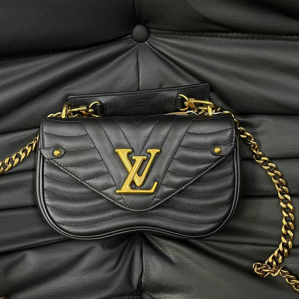 Pre-owned Louis Vuitton New Wave Black Calfskin Crossbody
