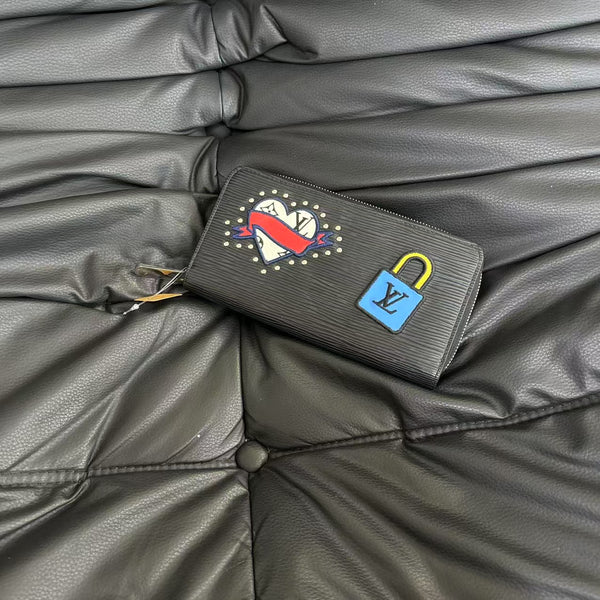 Pre-owned Louis Vuitton LockyBB Limited Zippy Long Wallet Epi