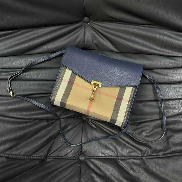 Pre-owned Burberry Vintage Tartan Checkers Leather Flap