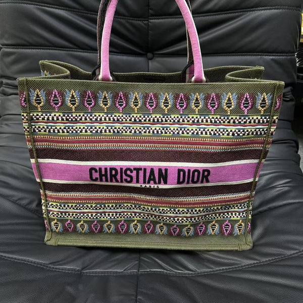 Pre-owned Christian Dior Book Tote Mizza PM